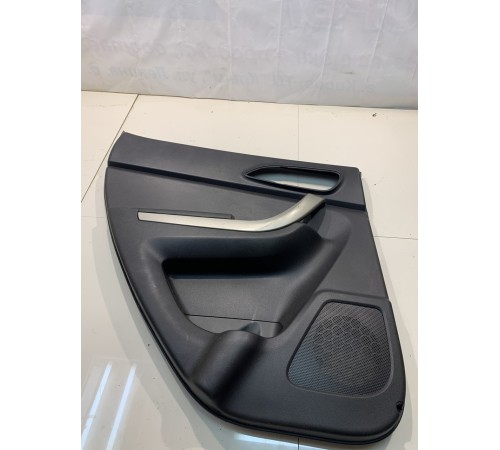 Обшивка двери задняя левая