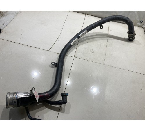 Горловина топливного бака