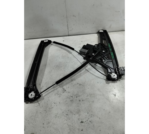 Стеклоподъемник передний правый