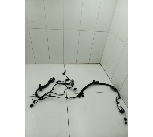 Электропроводка двери передняя левая