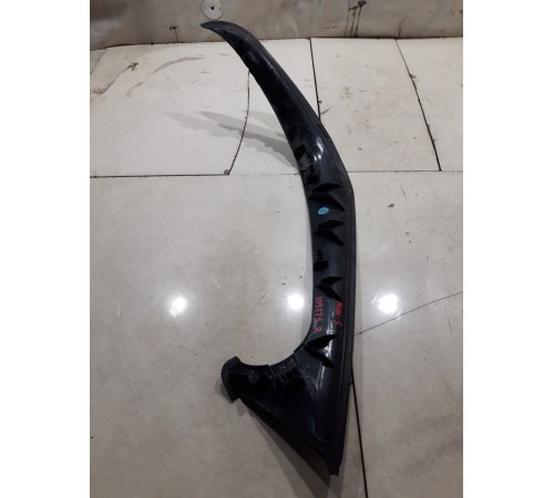 Водосток крышки багажника правый