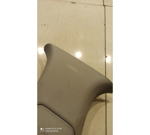 Обшивка центральной стойки(левая верхняя)