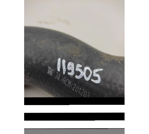 Патрубок системы охлаждения двигателя