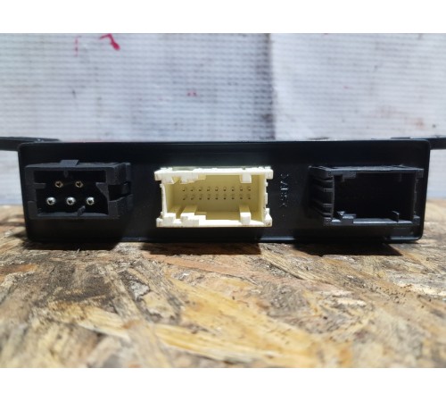 Блок комфорта двери передней правой