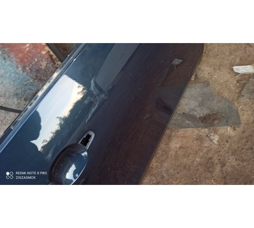 Дверь (передняя, правая)