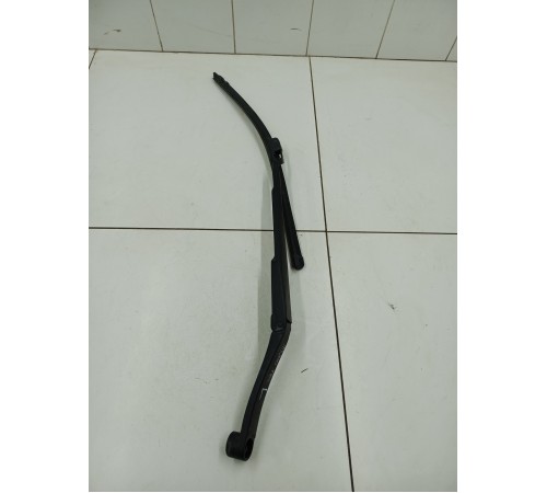 Поводок стеклоочистителя левый