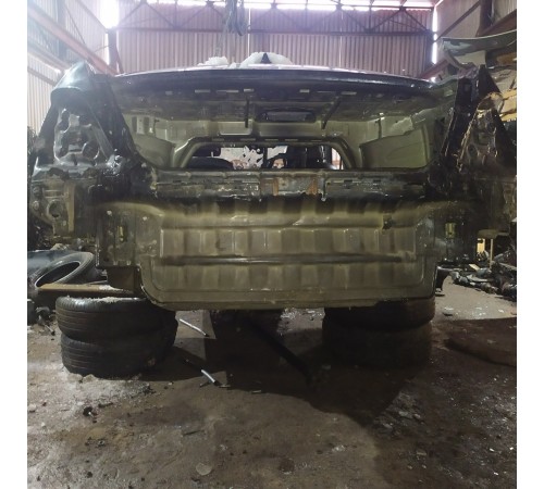 Задняя панель