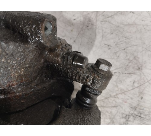 Суппорт тормозной передний правый