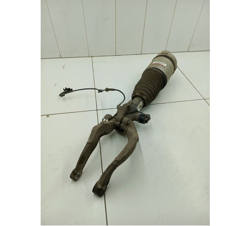 Пневмоамортизатор подвески передний левый