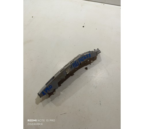 Кронштейн переднего бампера левый