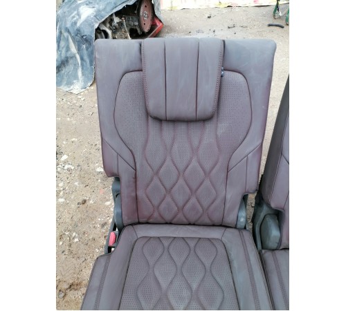 Третий ряд сидений