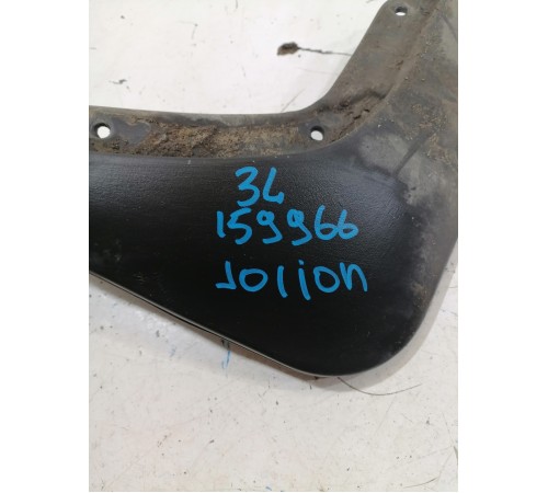 Брызговик задний левый