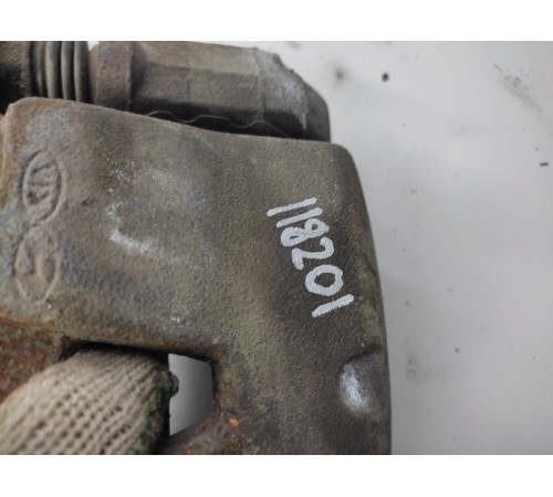 Суппорт тормозной передний левый