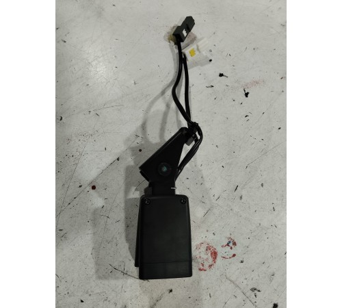 Ответная часть ремня безопасности задняя правая