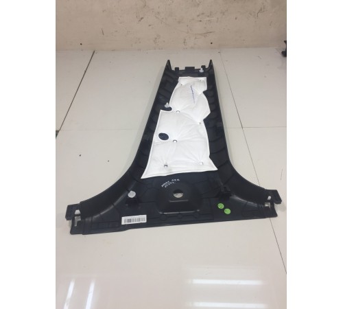 Обшивка левой стойка нижняя