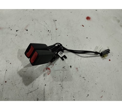 Ответная часть ремня безопасности задняя правая