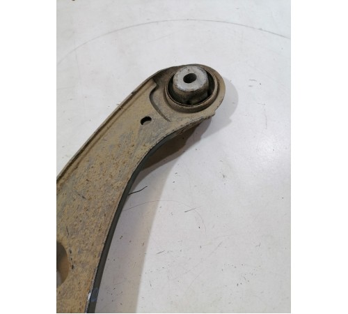 Рычаг подвески передний правый