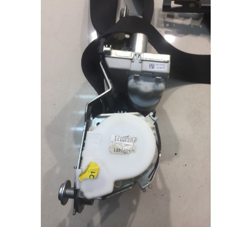 Ремень безопасности (передний, правый)