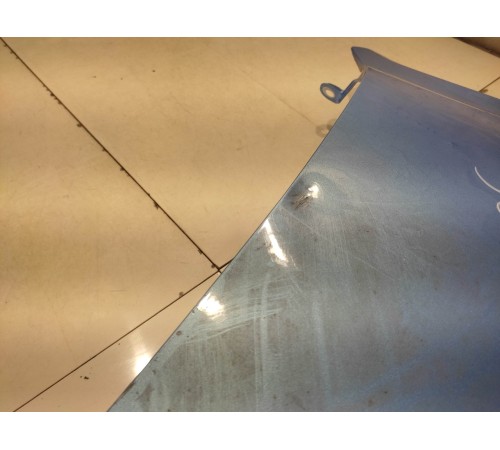 Крыло переднее правое