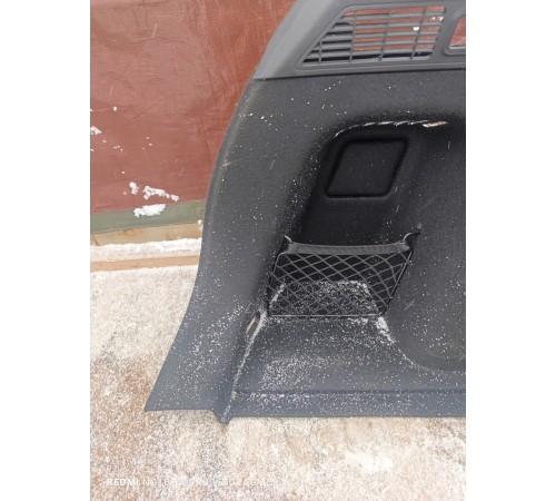 Обшивка багажника левая