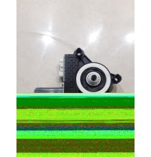 Моторчик стеклоподъемника (передний правый)