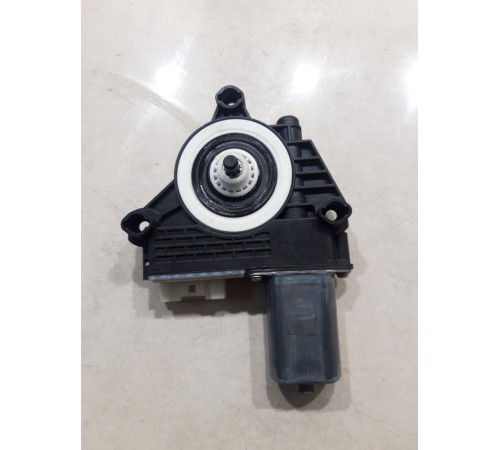 Моторчик стеклоподъемника (передний правый)