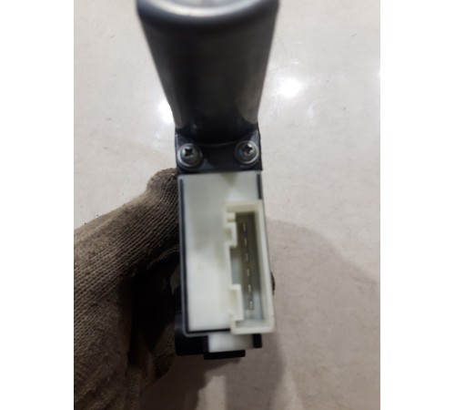 Моторчик стеклоподъемника (передний правый)