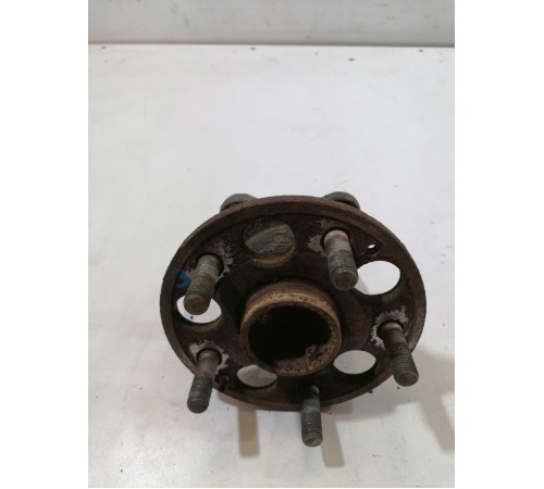 Ступица задняя правая