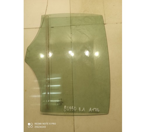 Стекло двери (заднее левое)