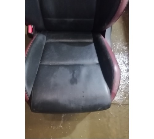 Сиденье переднее левое