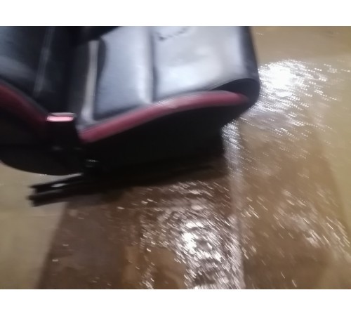 Сиденье переднее левое