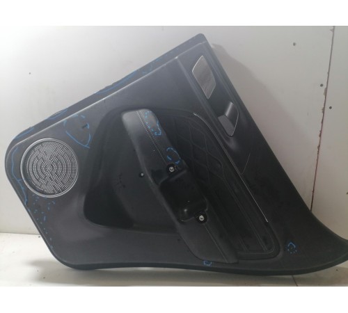 Обшивка двепи задняя правая