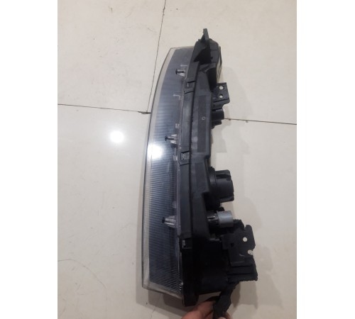 Дневной ходовой огонь левый