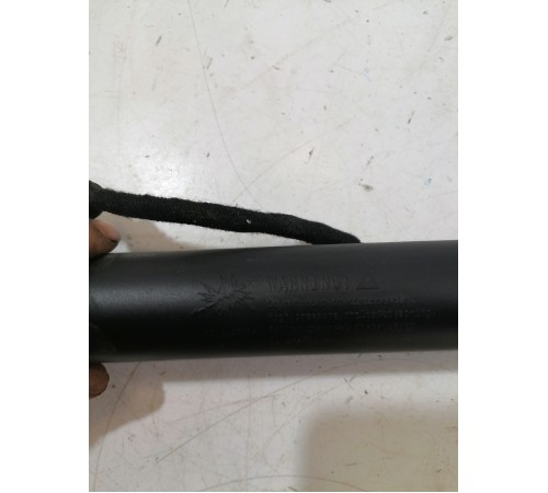 Амортизатор крышки багажника правый