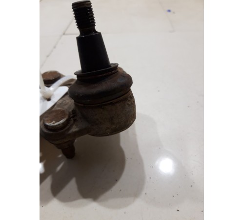 Опора шаровая(передняя левая)