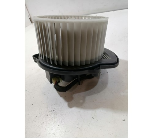 Моторчик отопителя печки