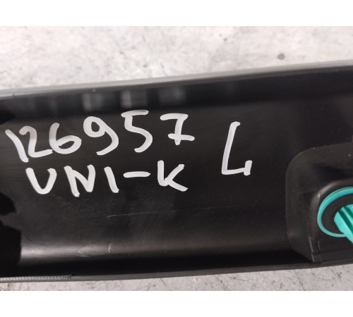 Обшивка двери крышки багажника левая