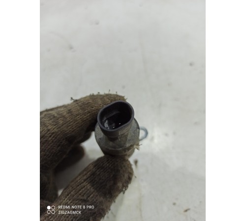 Клапан давления масла