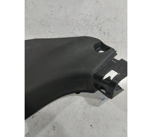 Обшивка передней стойки левая нижняя