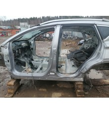 Порог со стойкой левый