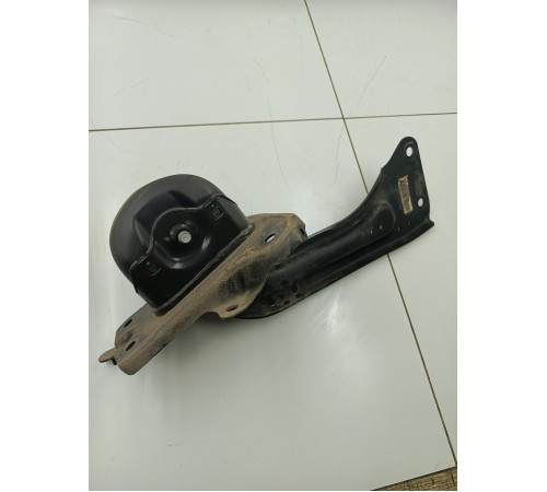 Рычаг подвески продольный задний правый