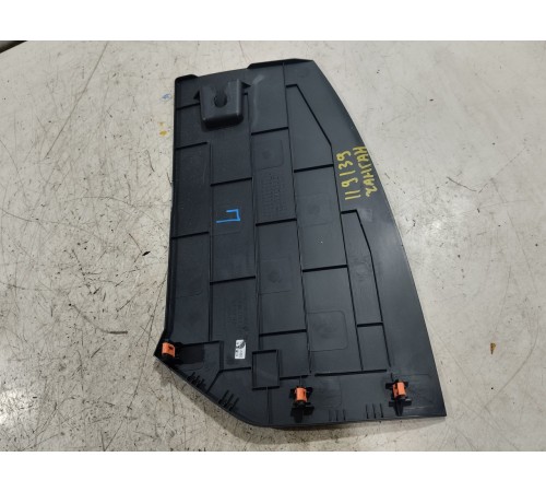 Накладка центральной консоли левая