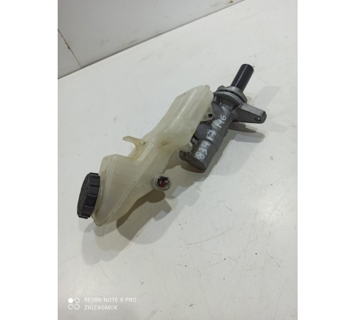 Главный тормозной цилиндр (в сборе)