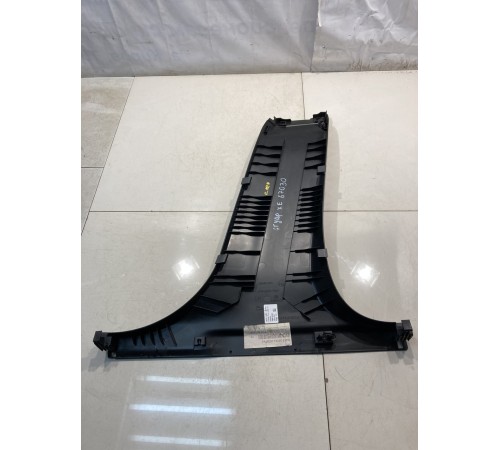 Обшивка стойки (нижняя,левая)