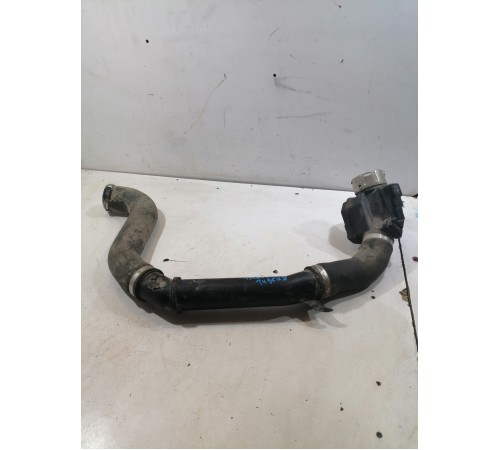 Патрубок интеркулера