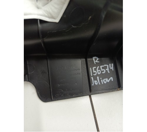 Обшивка центральной стойки правая