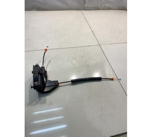 Замок двери (задний, правый)