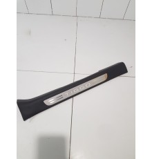 Накладка порога передняя левая