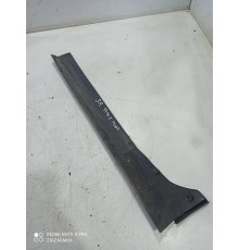 Уплотнитель двери (задний, правый)