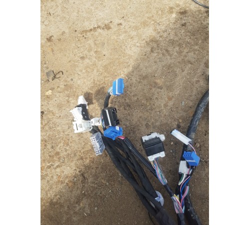 Электропроводка подкапотная с монтажным блоком